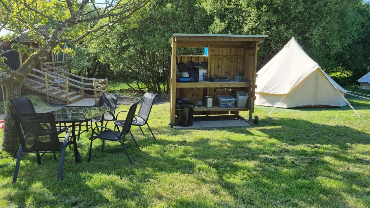 Route 47 Glamping Bell Tents Cross Hands Buitenkant foto